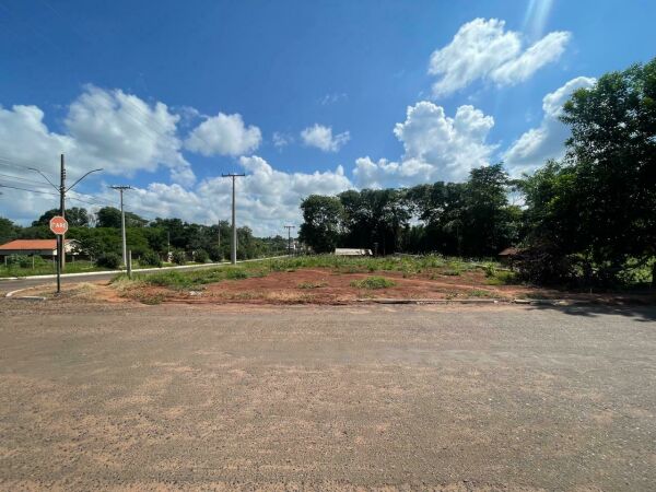 Imagem de 3 TERRENOS 10X25 SETOR ÁGUA FRIA ESQUINA SUBESTAÇÃO DA EQUATORIAL